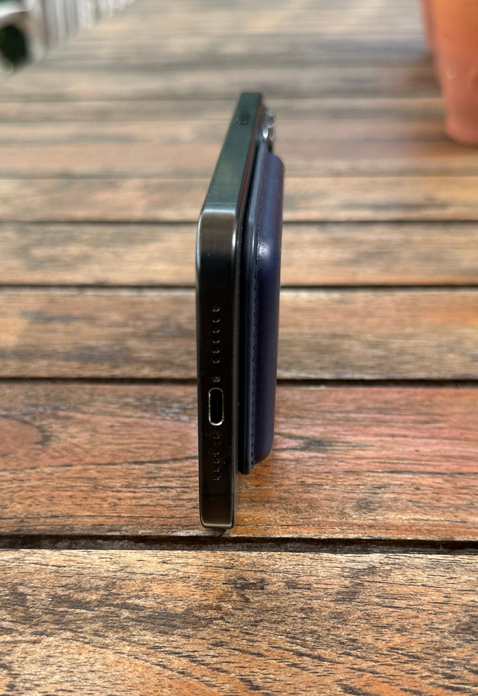 Navy Blue Leather MagSafe Card Holder